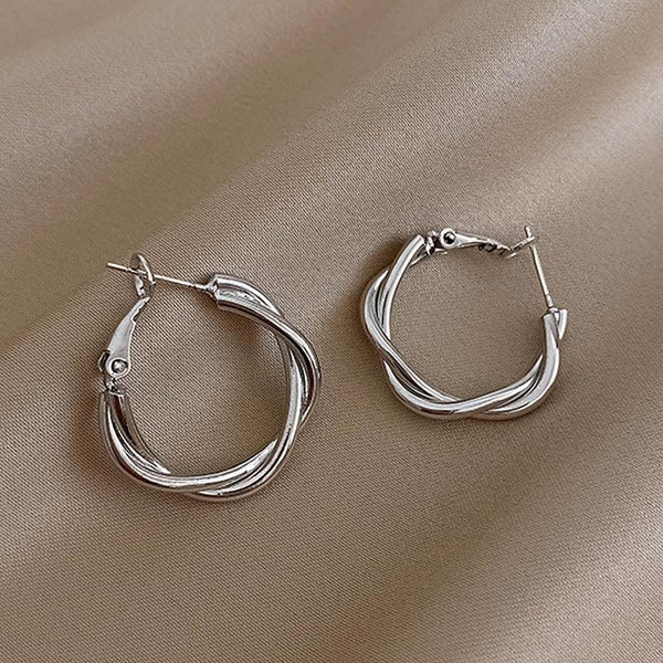 2022 New Classic Copper Alloy Smooth Metal Hoop Earrings For Woman Fashion Korean Jewelry Temperament Girl&#39;s Daily Wear earrings - Beige Street